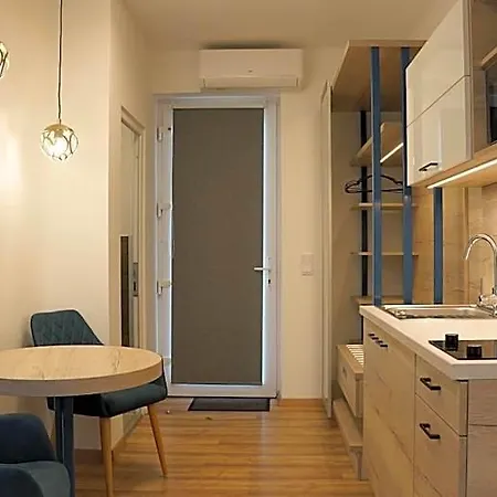 Bed & Breakfast Napsugar Club Es Panzio