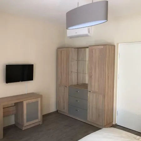 Nocleg ze śniadaniem Napsugar Club Es Panzio 3*